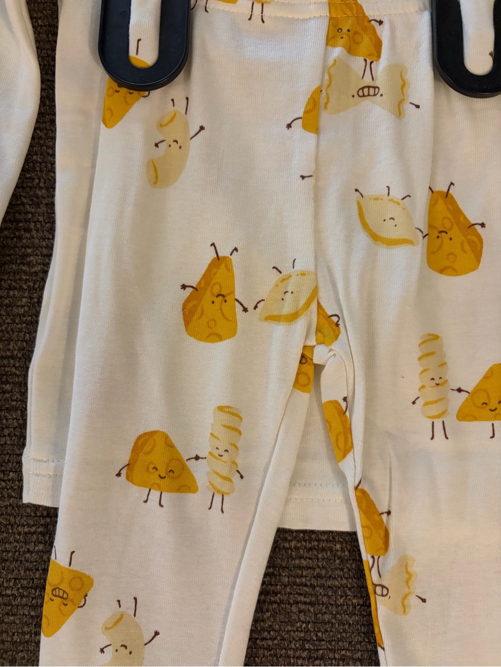Carter's Pajama Set - Picture 3 of 5